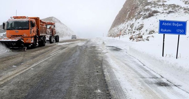 Sivas-Malatya Karayolu Ulaşıma Açıldı