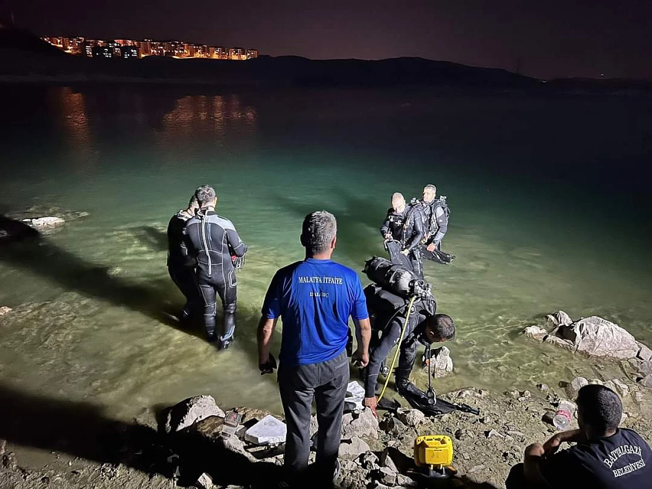 Sualtı Kurtarma Ekibi Hayat Kurtarıyor