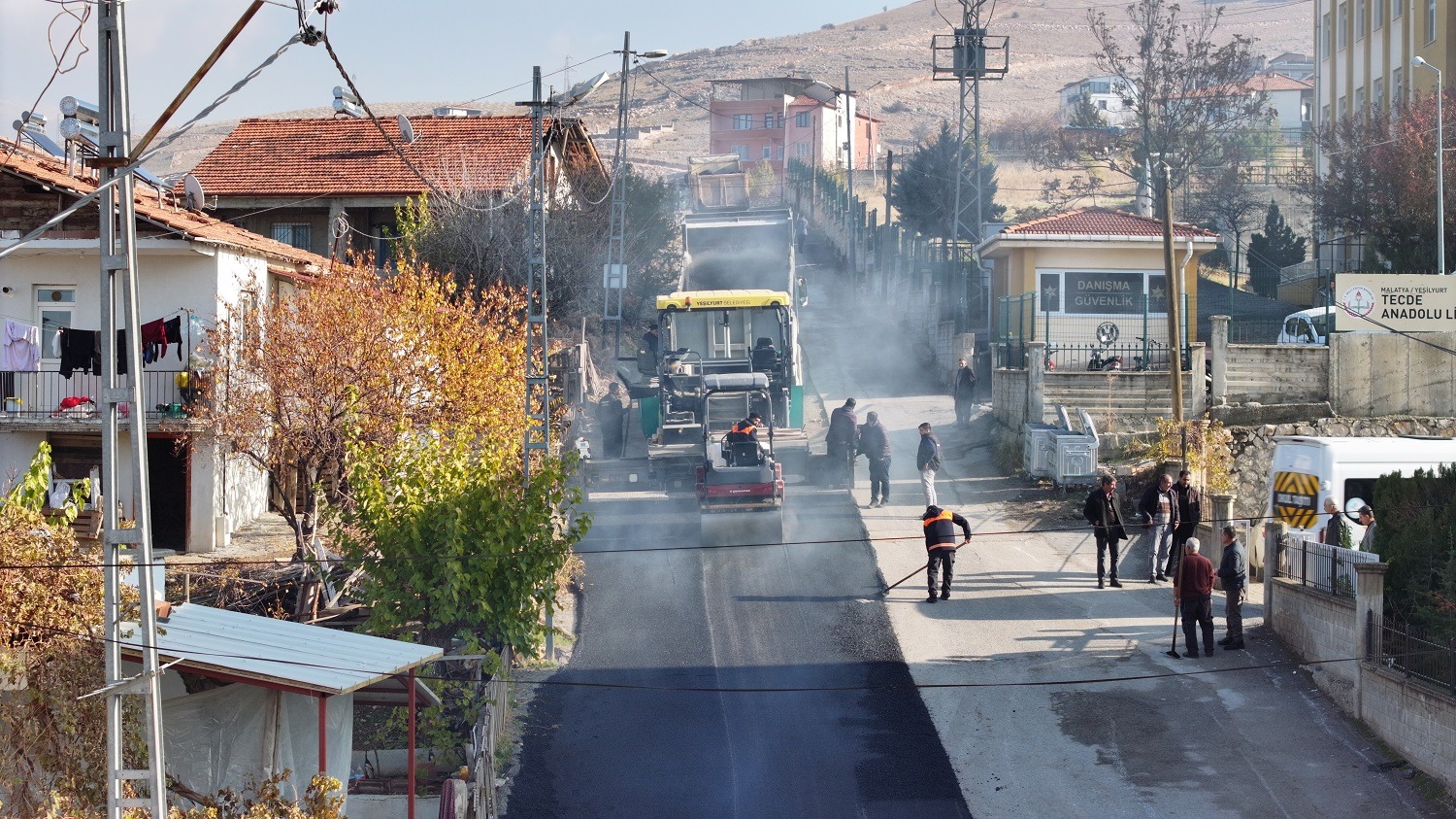 Tecde, Şeyhbayram ve Karakavak’ta Yollar Asfaltlanıyor