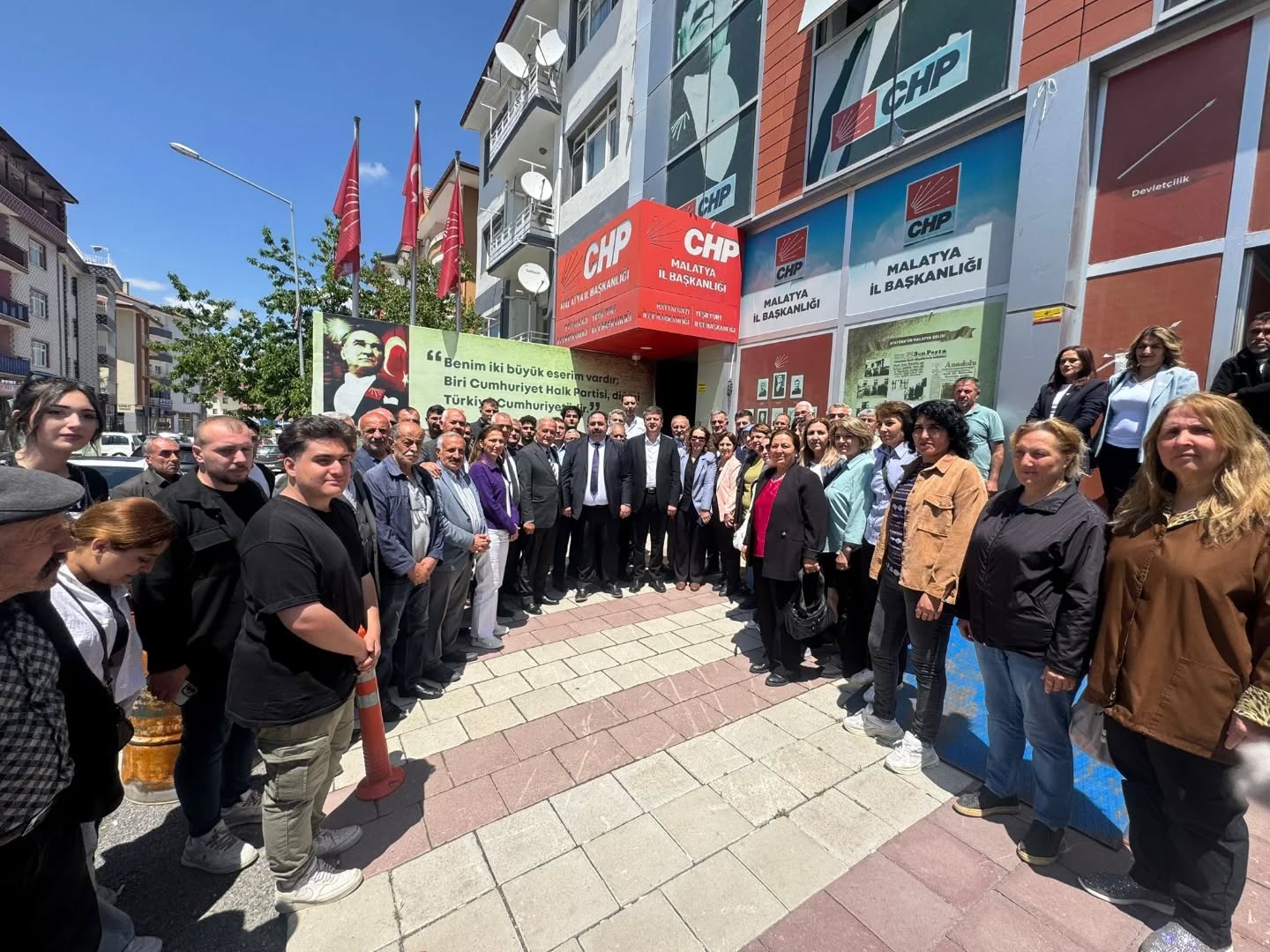 Tutdere: Adıyaman-Malatya olarak bir elmanın iki yarısı gibiyiz.