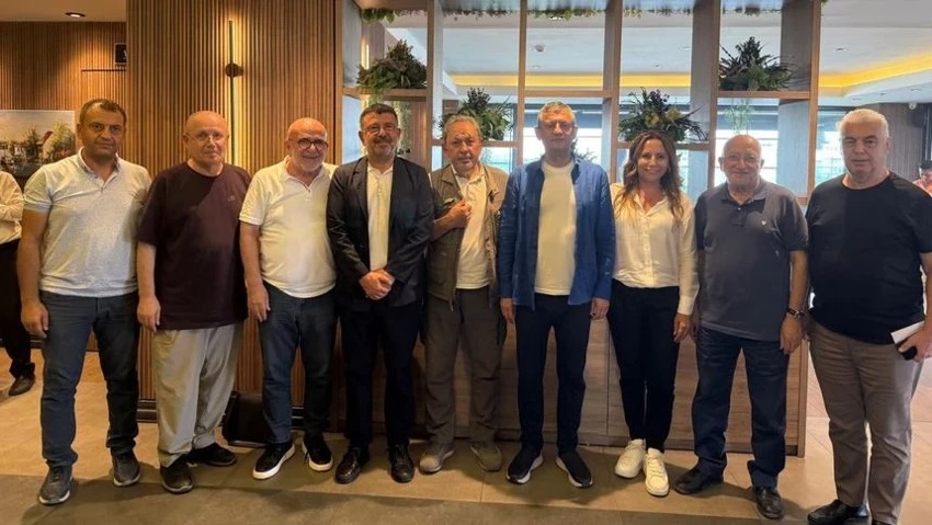 Vahap Munyar, Özgür Özel İle Malatya Görüşmesini Yazdı