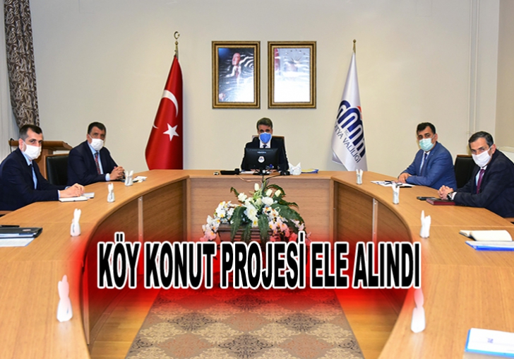 Vali Baruş Köy Konut Projeleri Değerlendirme Toplantısı Düzenledi