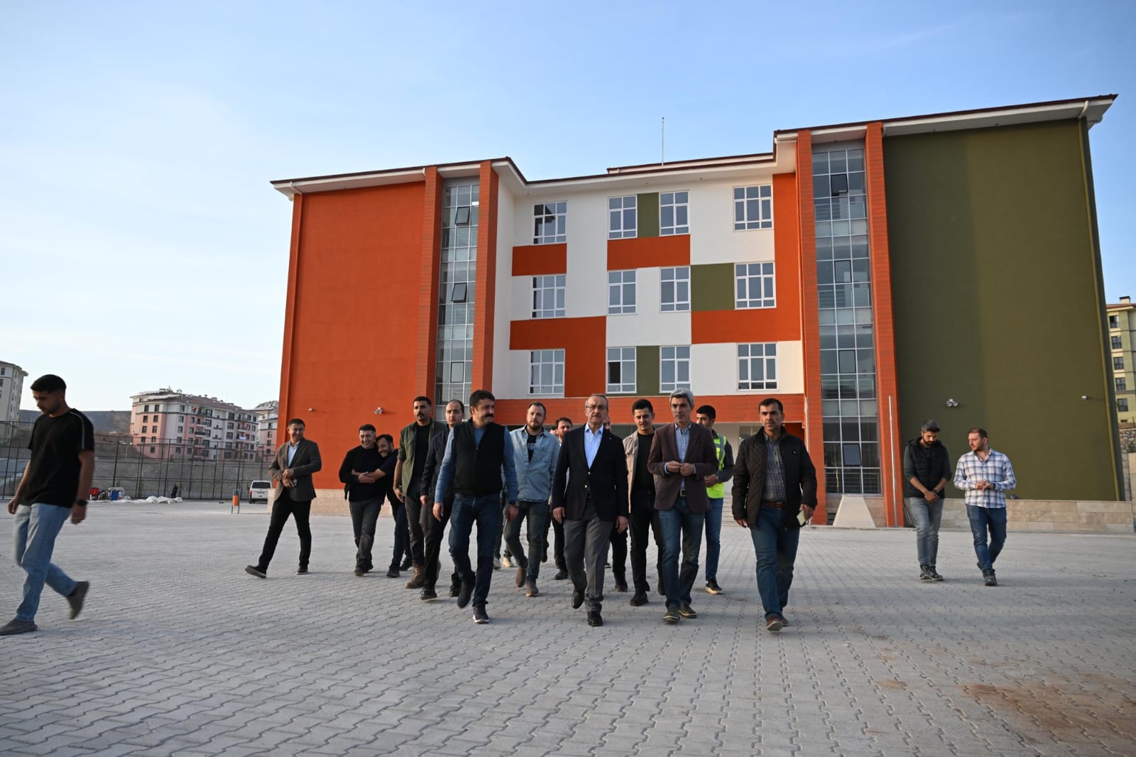 Vali Yavuz, İkizce’de Tamamlanan Projeleri İnceledi