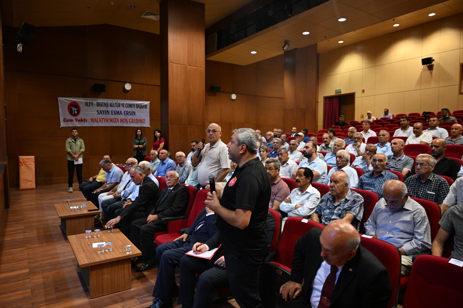 Vali Yavuz Cemevi Başkanlarıyla Bir Araya Geldi