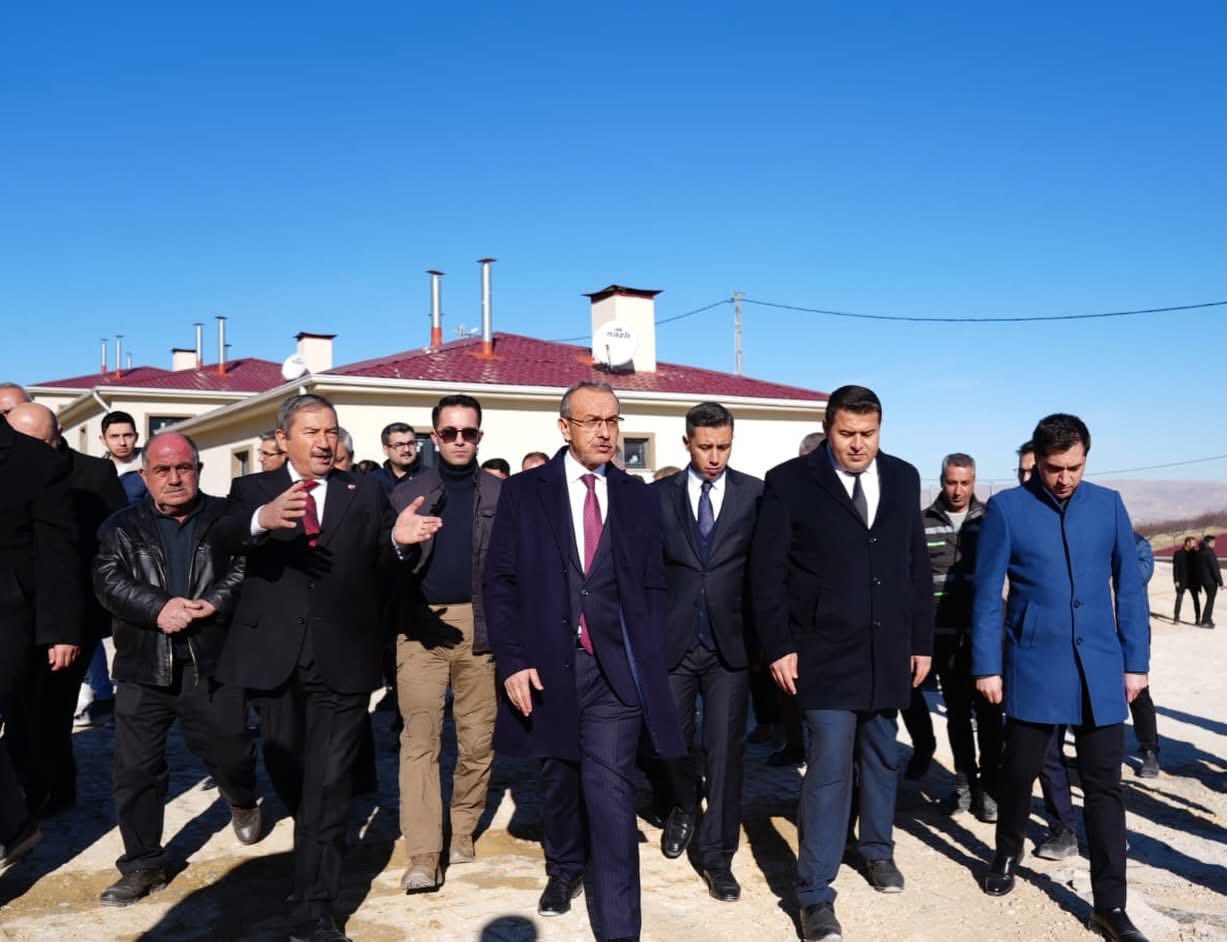 Vali Yavuz: Devlet Vatandaşın Yaralarını Dayanışmayla  Sarar