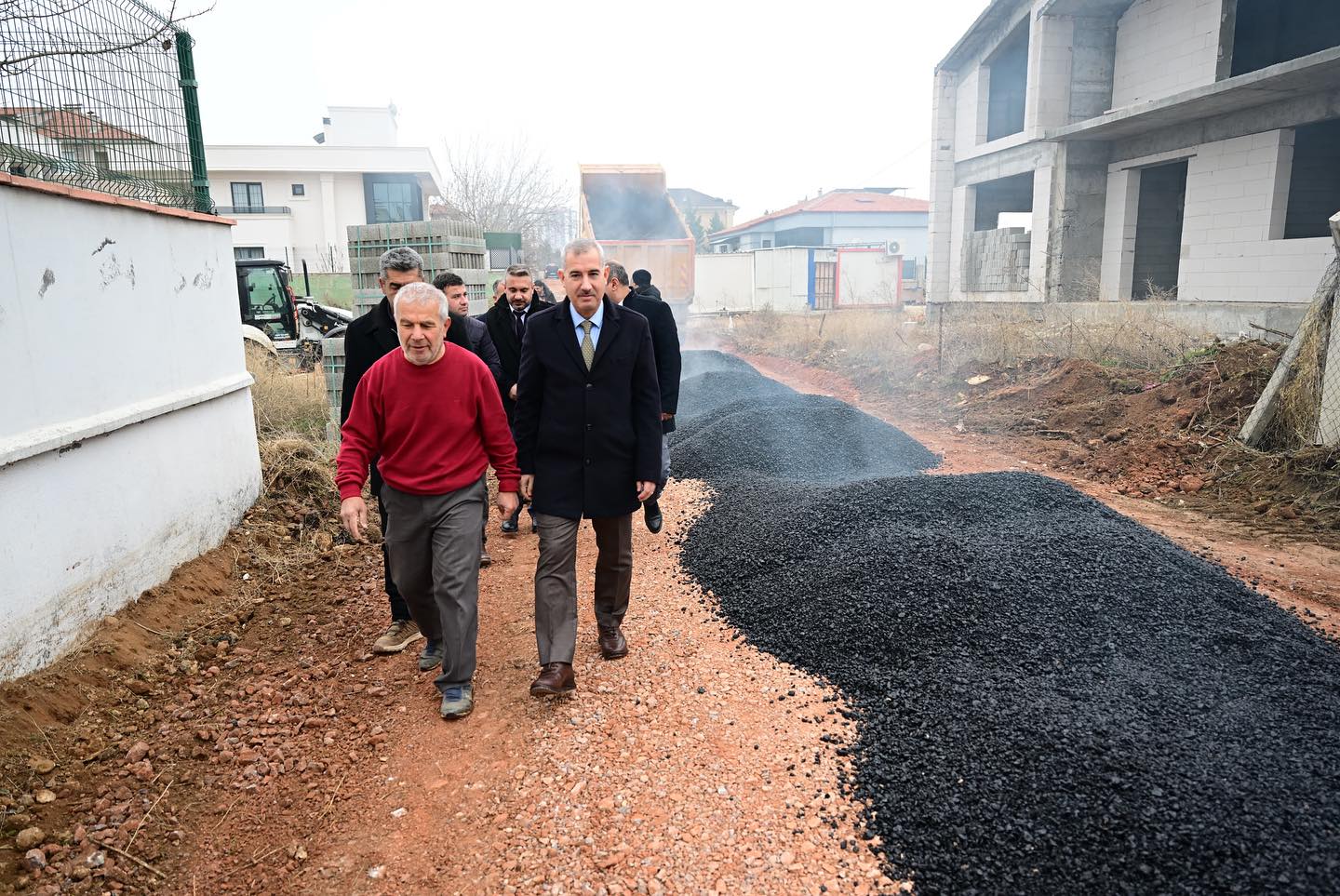 Yakınca'nın Yolları Asfaltlanıyor