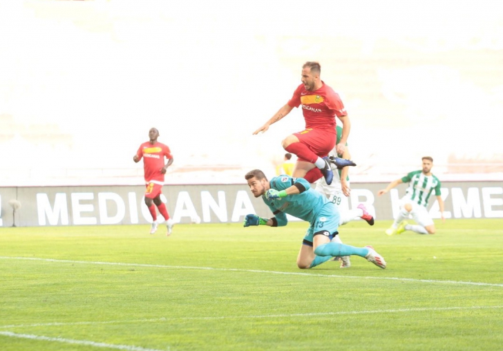 Yeni Malatyaspor  1-1 Konyaspor  