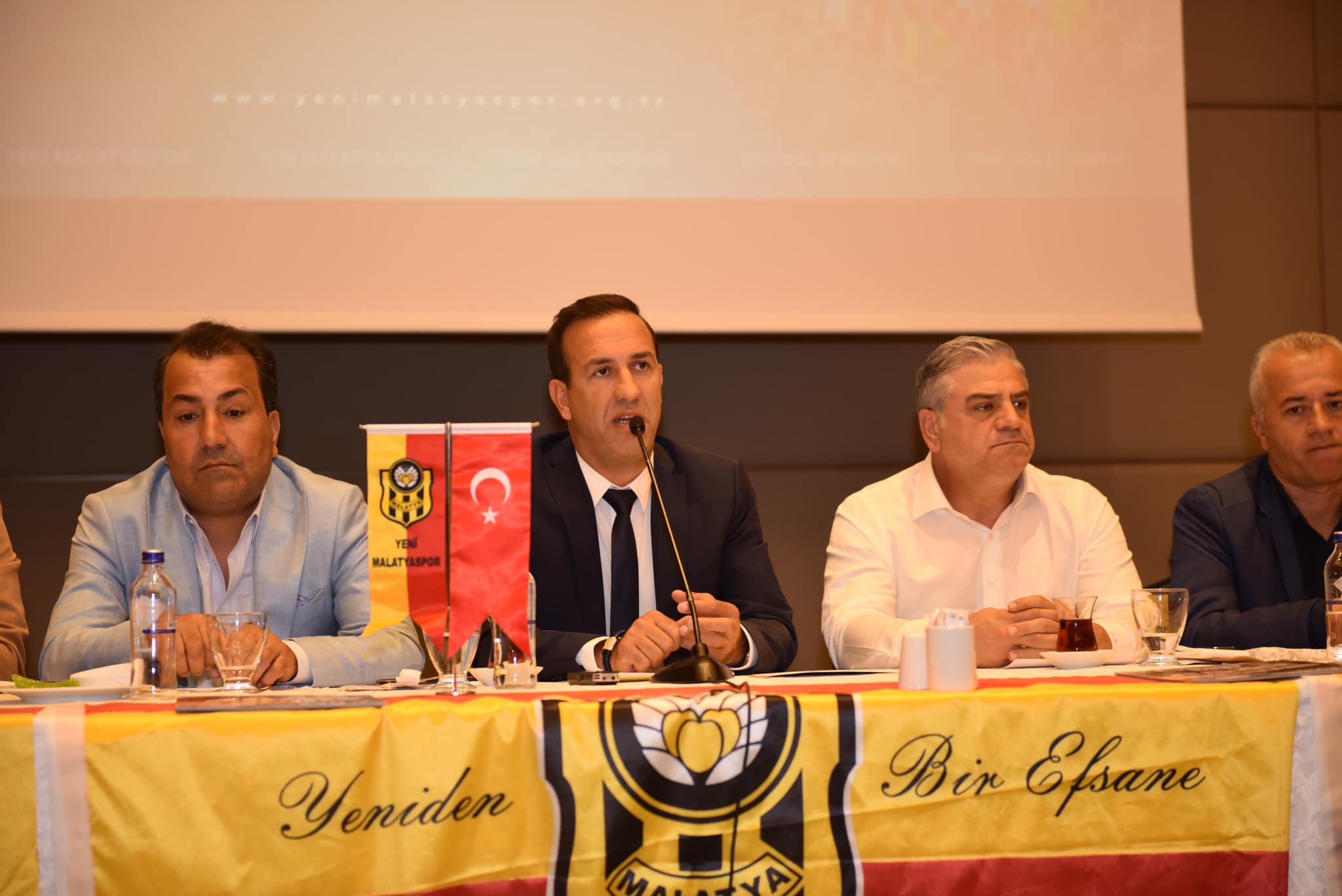 Yeni Malatyaspor Başkanı Adil Gevrek Noktayı Koydu