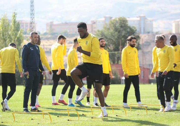 Yeni Malatyaspor, Denizlispor maçı hazırlıklarını  tamamladı