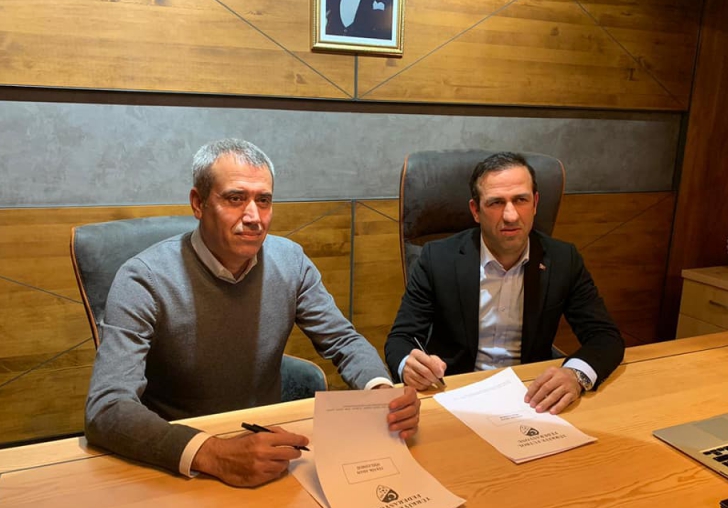 Yeni Malatyasporun yeni teknik direktörü Kemal Özdeş oldu.