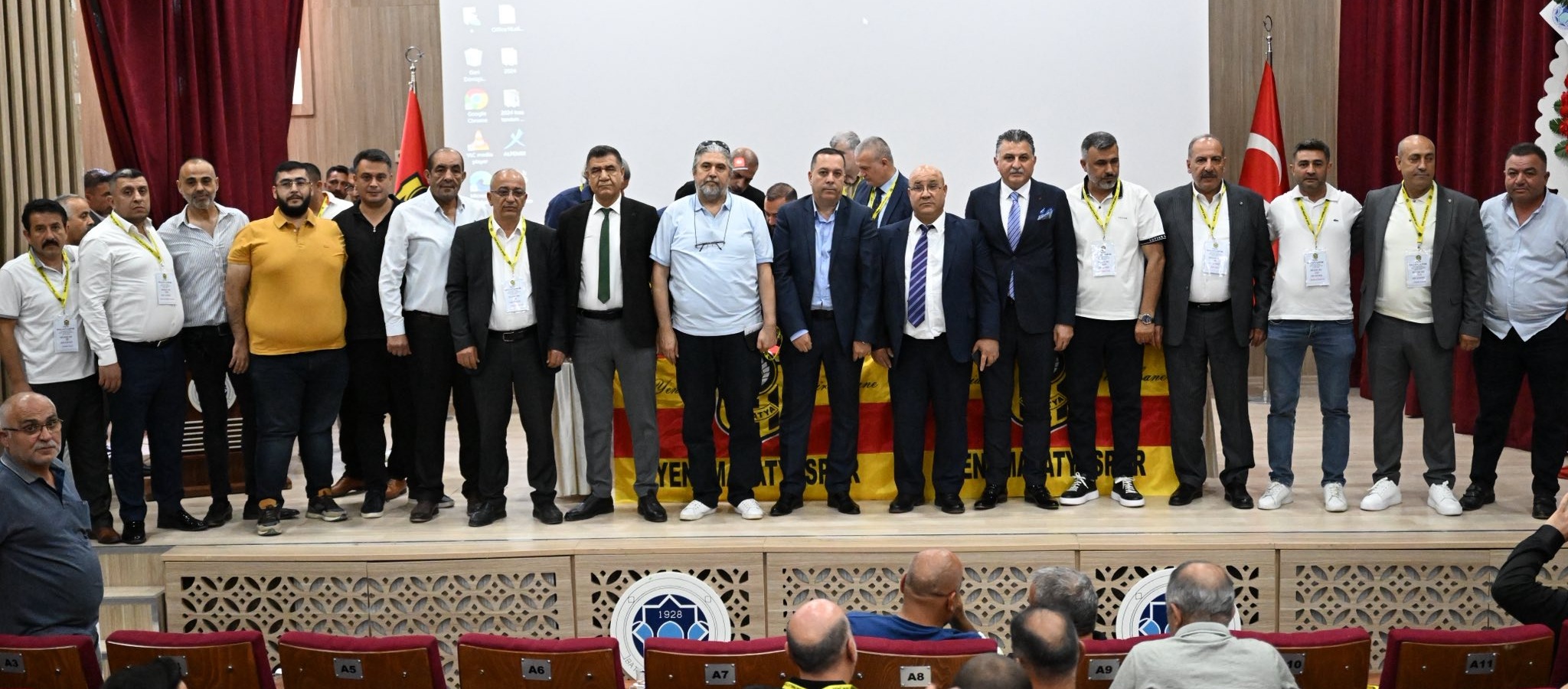 Yeni Malatyaspor Yönetimi Görev Bölümü Yaptı