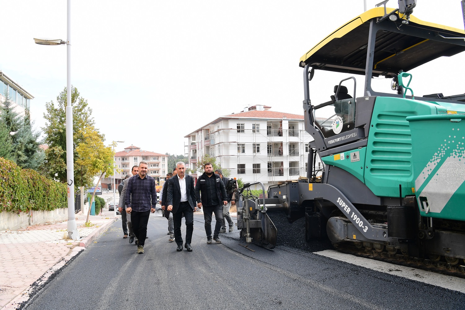 Yeşiltepe'nin Sokakları Asfaltlanıyor
