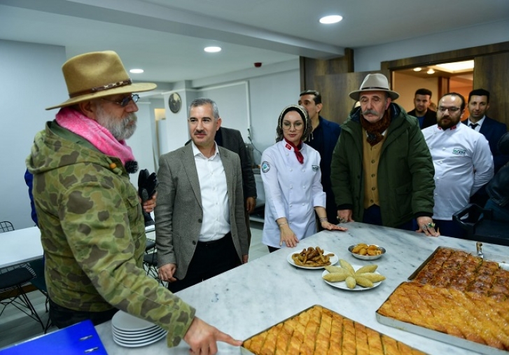 Yeşilyurtun Lezzetleri Halkın Mutfağı Programında Tanıtıldı