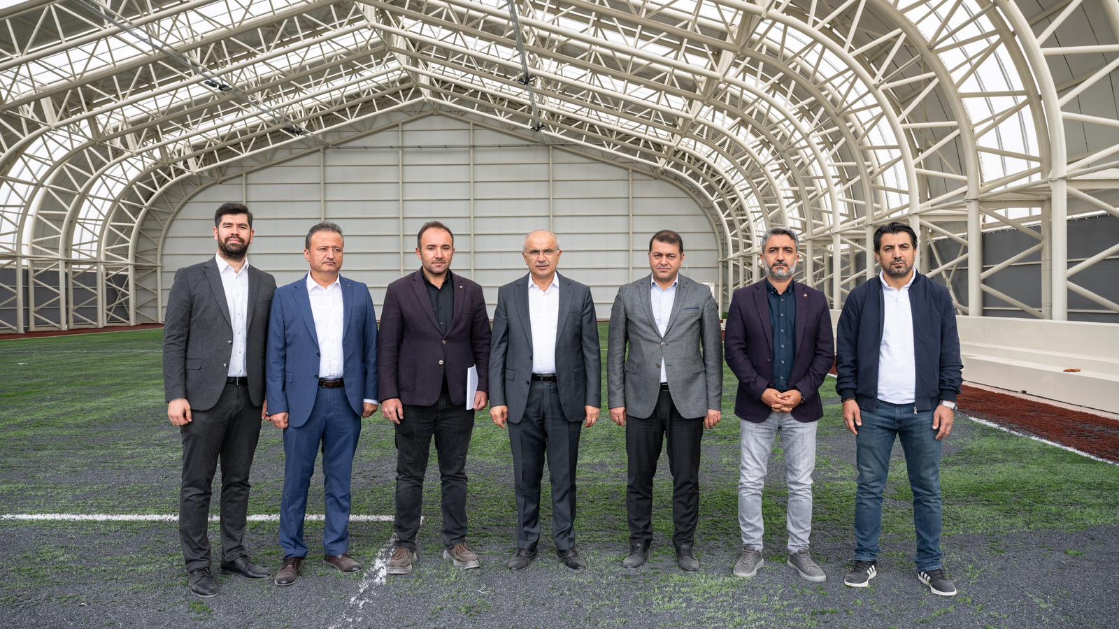 YEŞİLTEPE BÖLGESİ SPOR KOMPLEKSİ OLUYOR