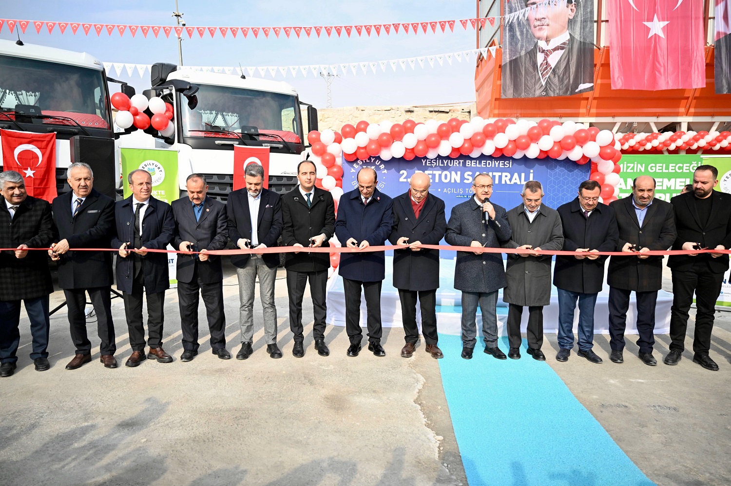 Yeşilyurt Belediyesi 2. Beton Santralini Açtı