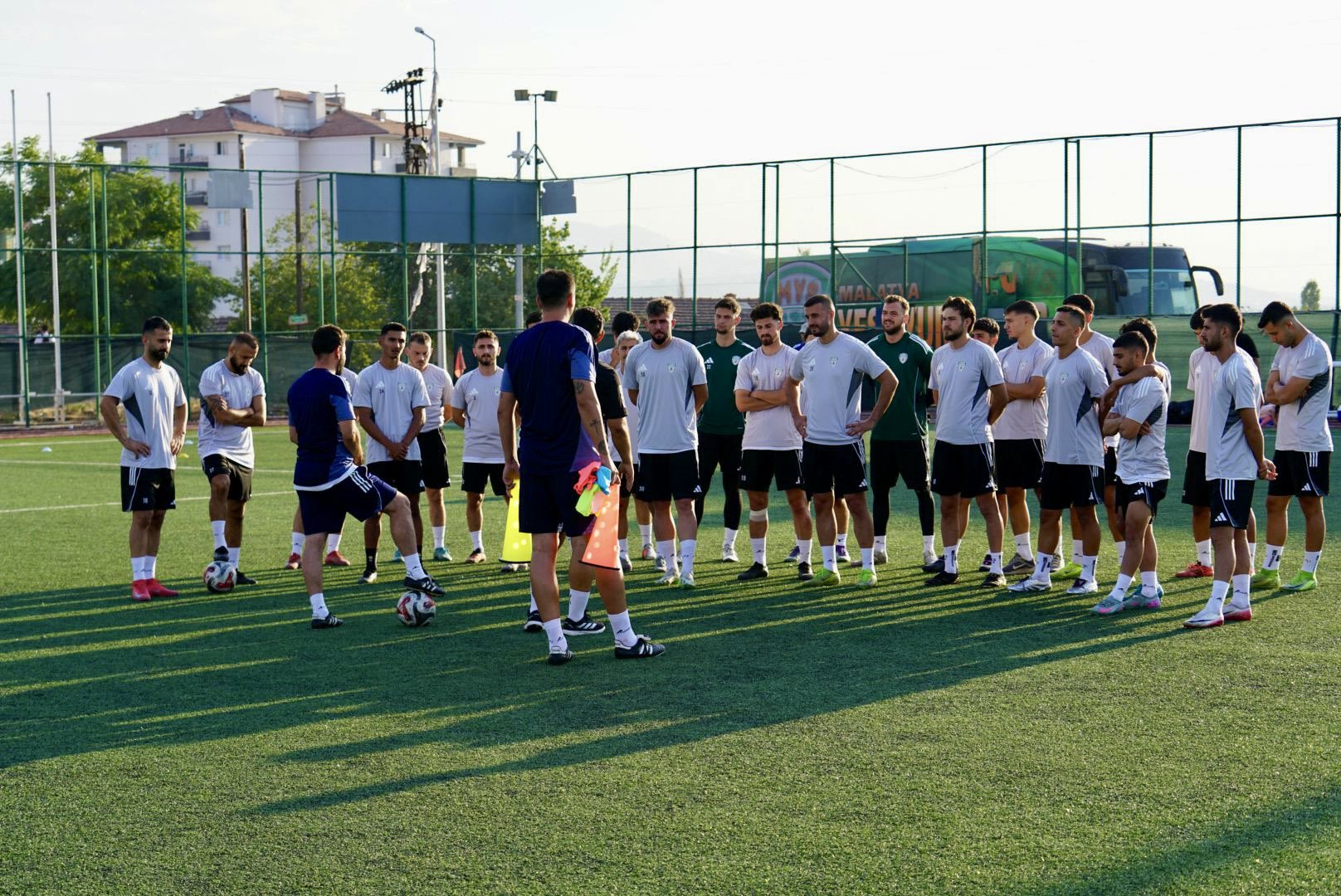 Yeşilyurtspor, Suvermez maçıyla Sahaya İniyor