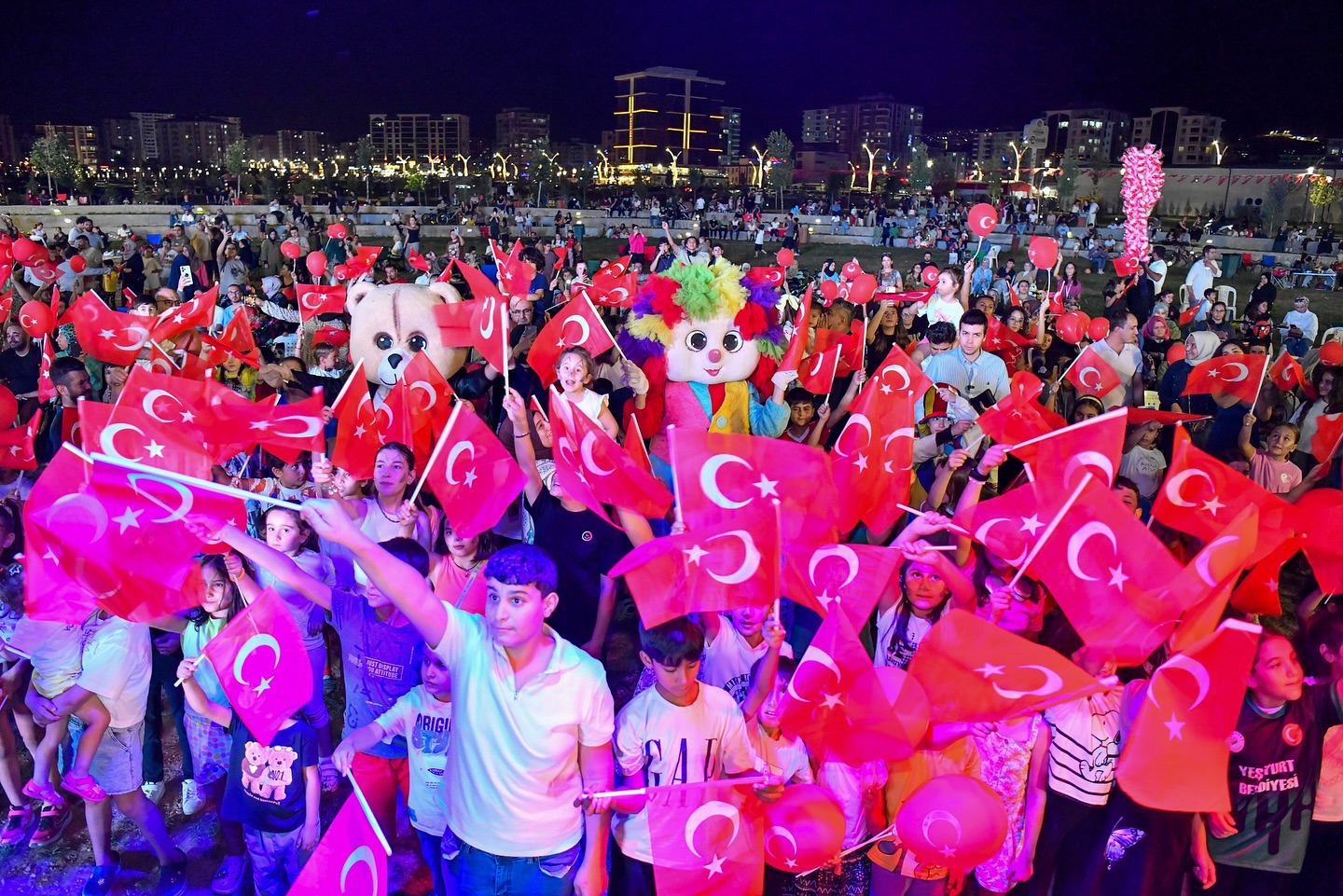 Yeşilyurt’ta Zafer Bayramı Coşkuyla Kutlandı