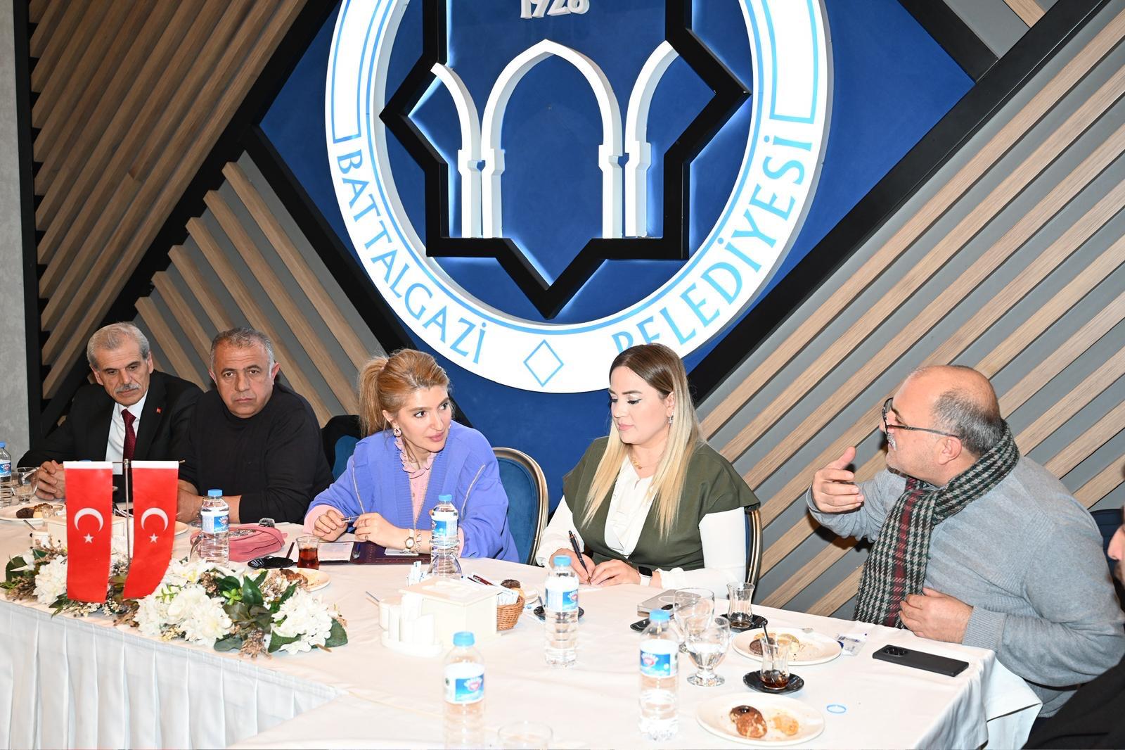 Ölmeztoprak: Malatya'nın Sorunlarının Takipçisiyiz